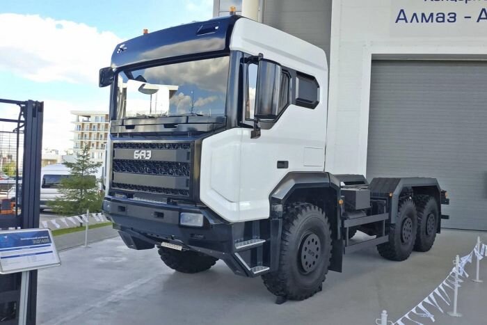 Что мы знаем про новый российский грузовик BAZ-S36A11