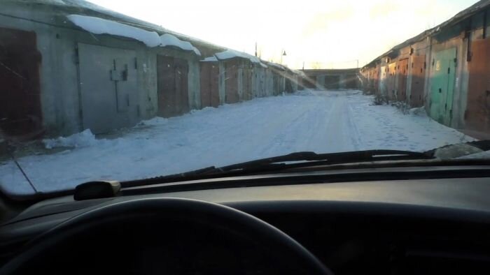 Как бороться с обледенением на стеклах автомобиля